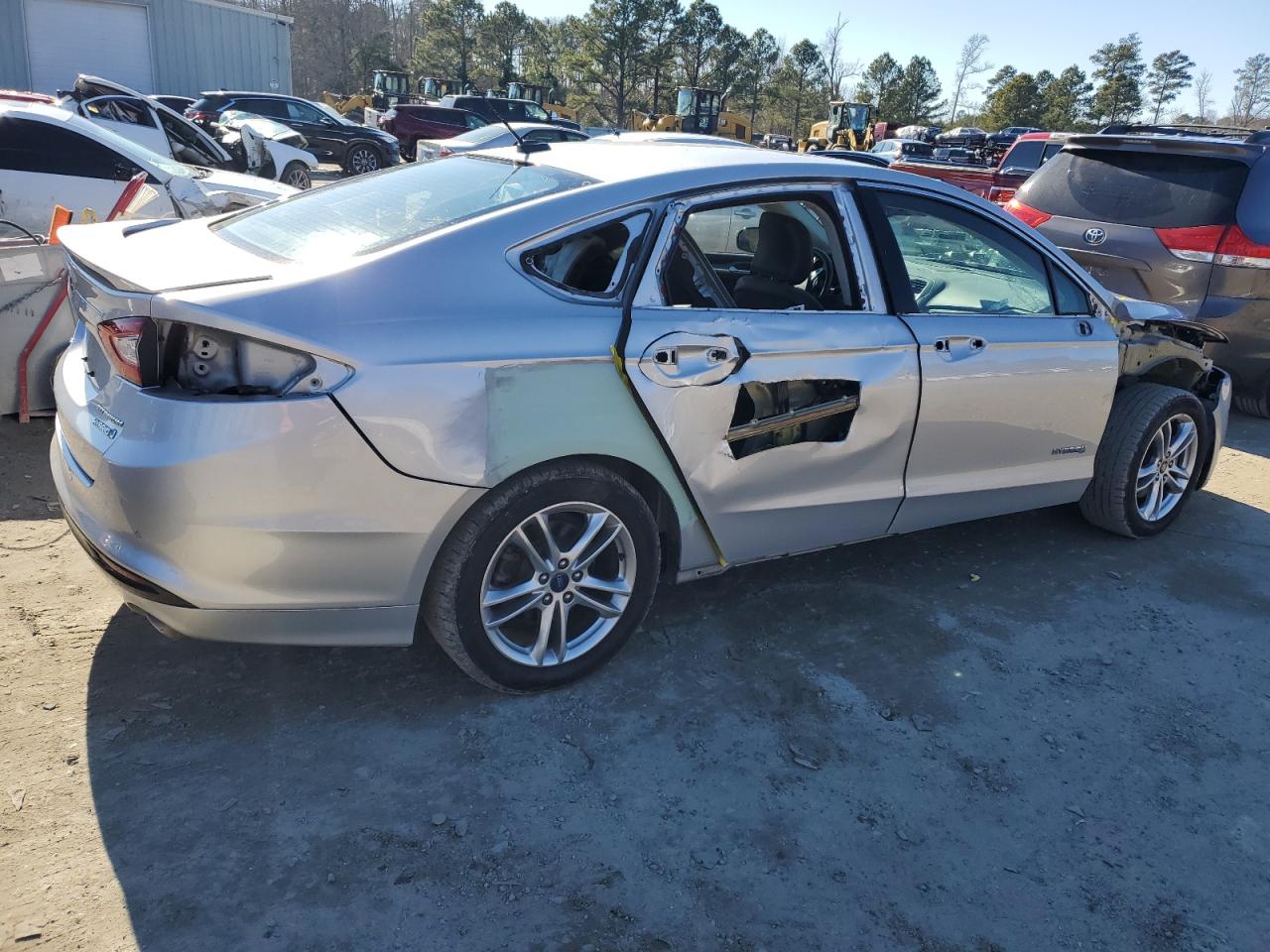 2016 Ford Fusion - Image 3