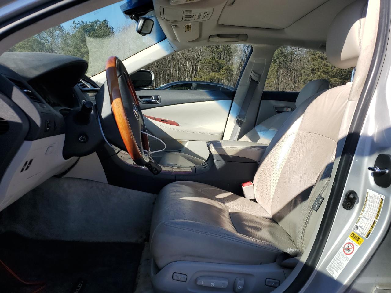2009 Lexus ES - Image 7