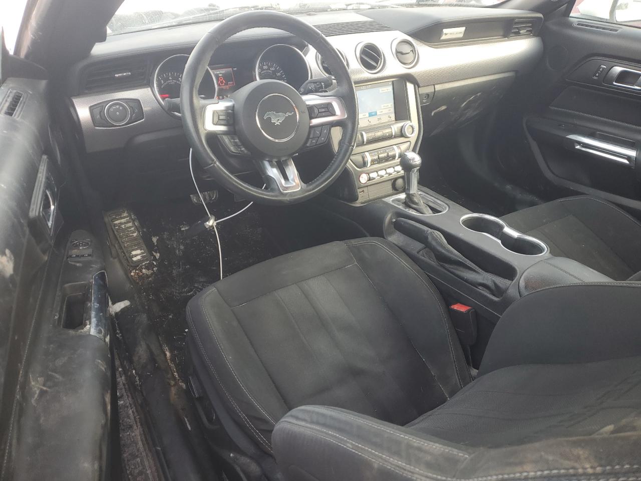 2019 Ford Mustang - Image 8