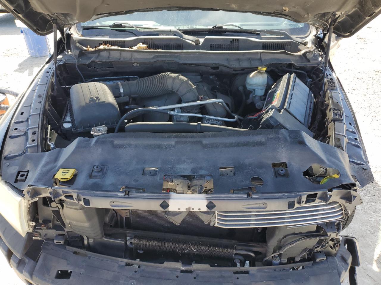 2011 Dodge Ram 1500 VIN: 1D7RB1GT5BS579832 Lot: 42602955