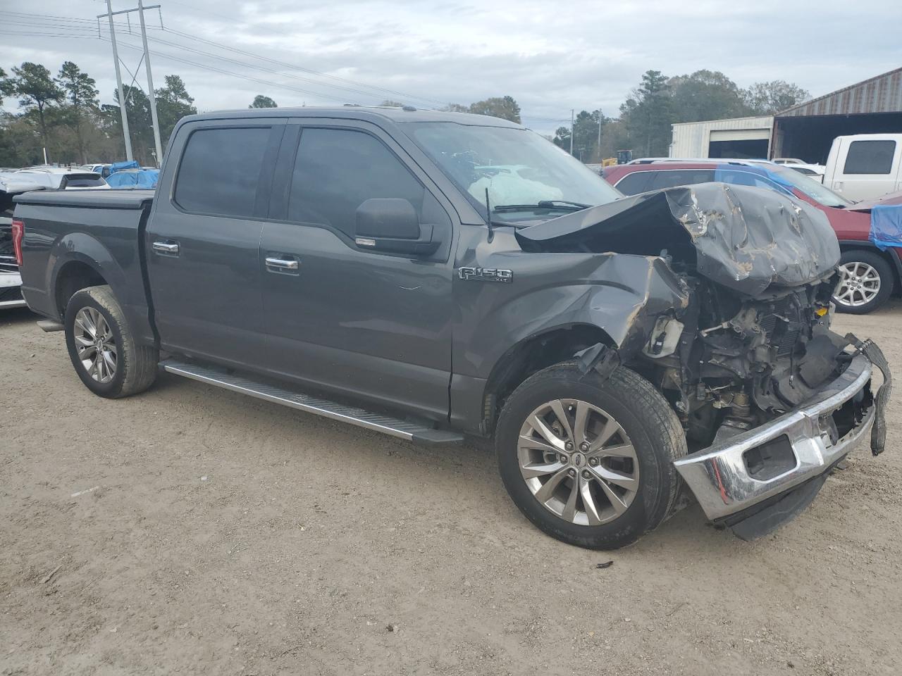 2015 Ford F-150 - Image 4