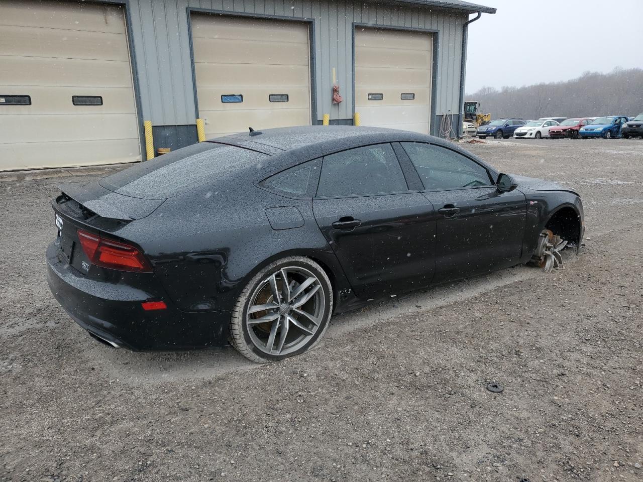 VIN WAU2GAFC8GN015318 2016 AUDI A7 no.3