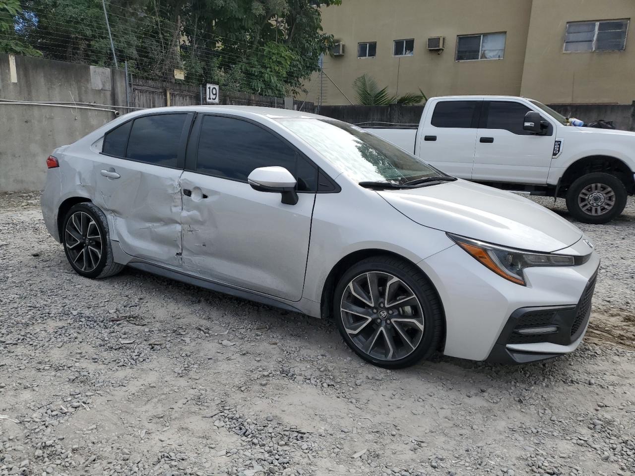 2022 Toyota Corolla - Image 4