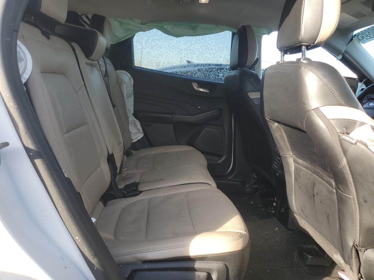 2021 Ford Escape - Image 11