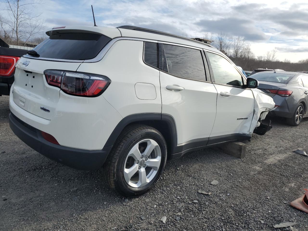 2021 Jeep Compass - Image 3