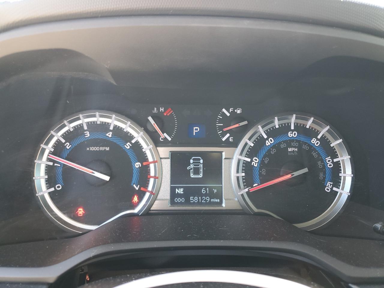 2019 Toyota 4Runner - Image 9