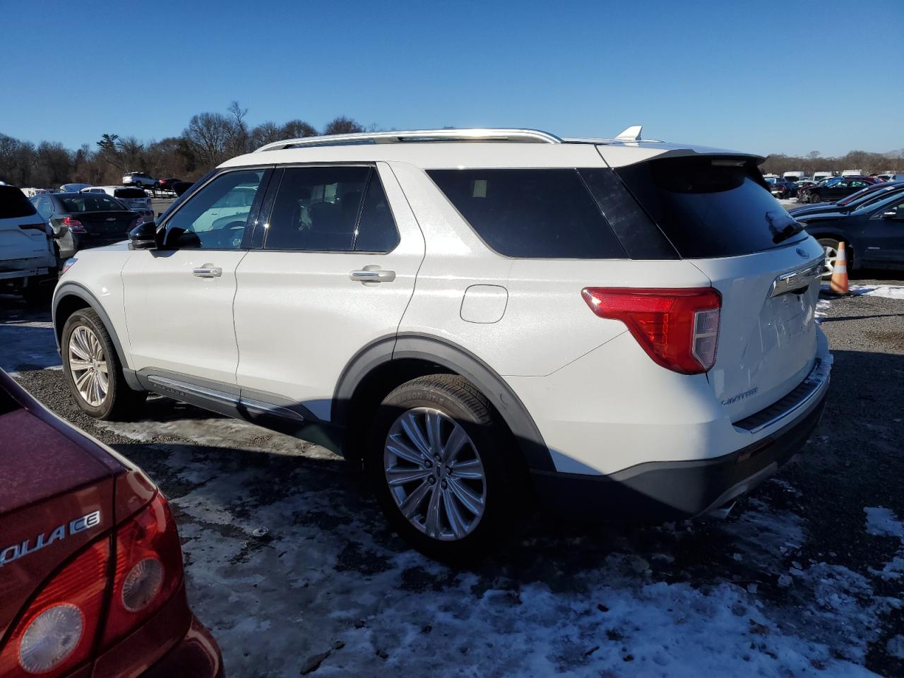 2020 Ford Explorer - Image 2