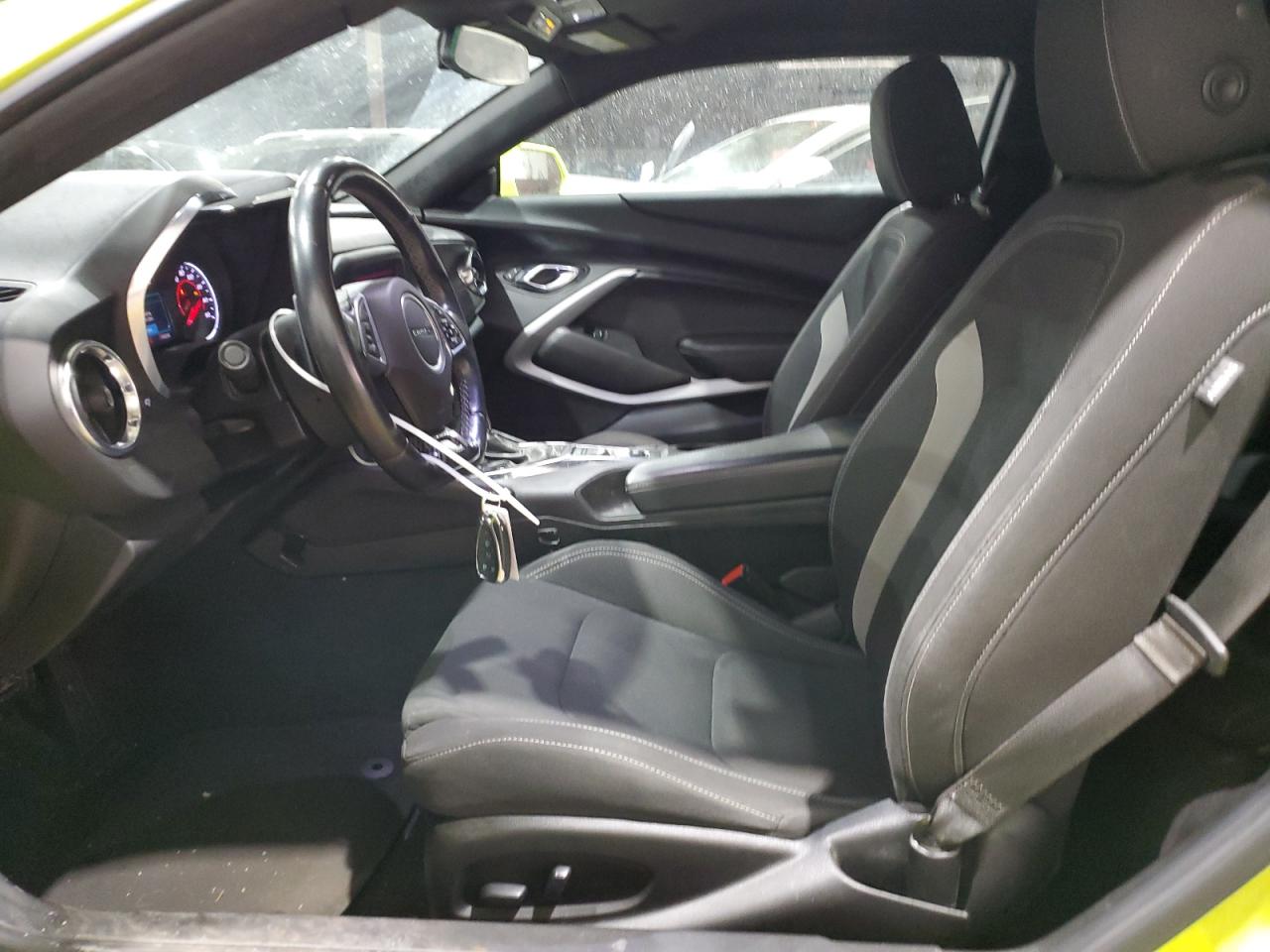 2021 Chevrolet Camaro - Image 7
