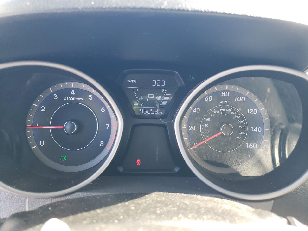 2015 Hyundai Elantra - Image 9