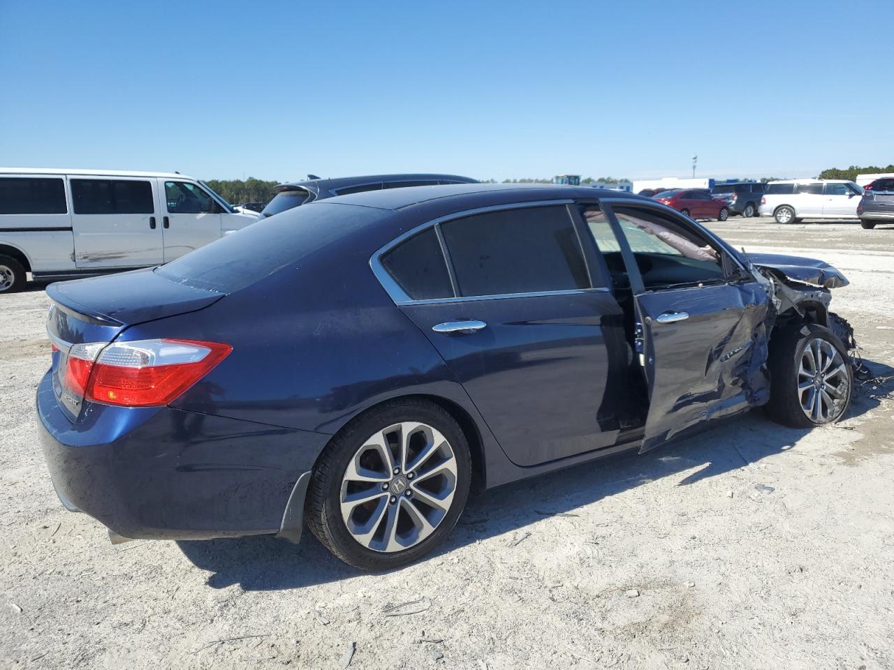 2013 Honda Accord - Image 3