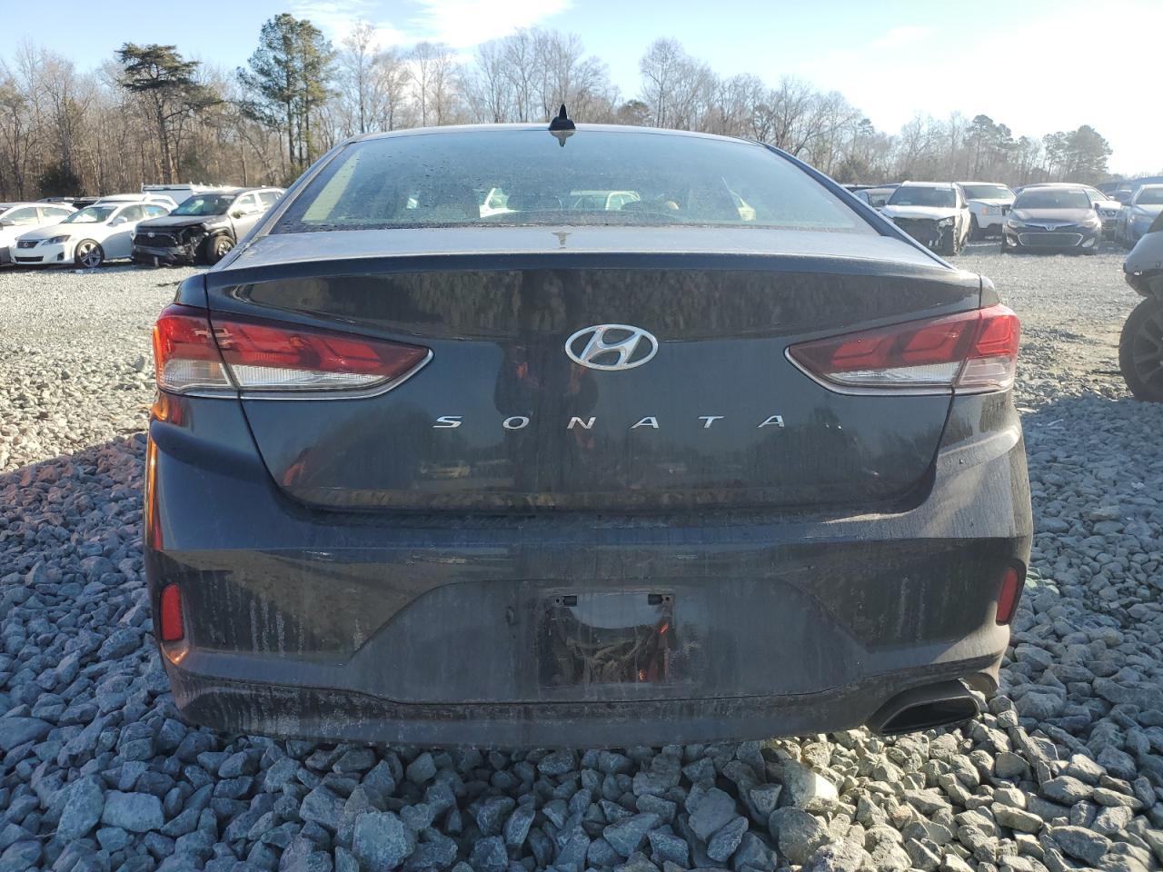 2019 Hyundai Sonata - Image 6