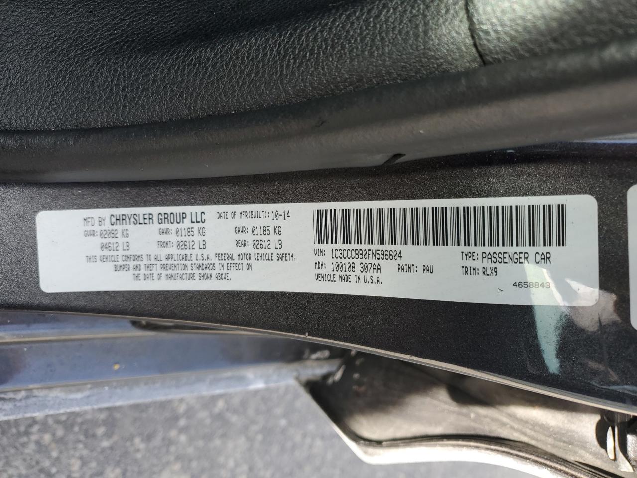 2015 Chrysler 200 - Image 13
