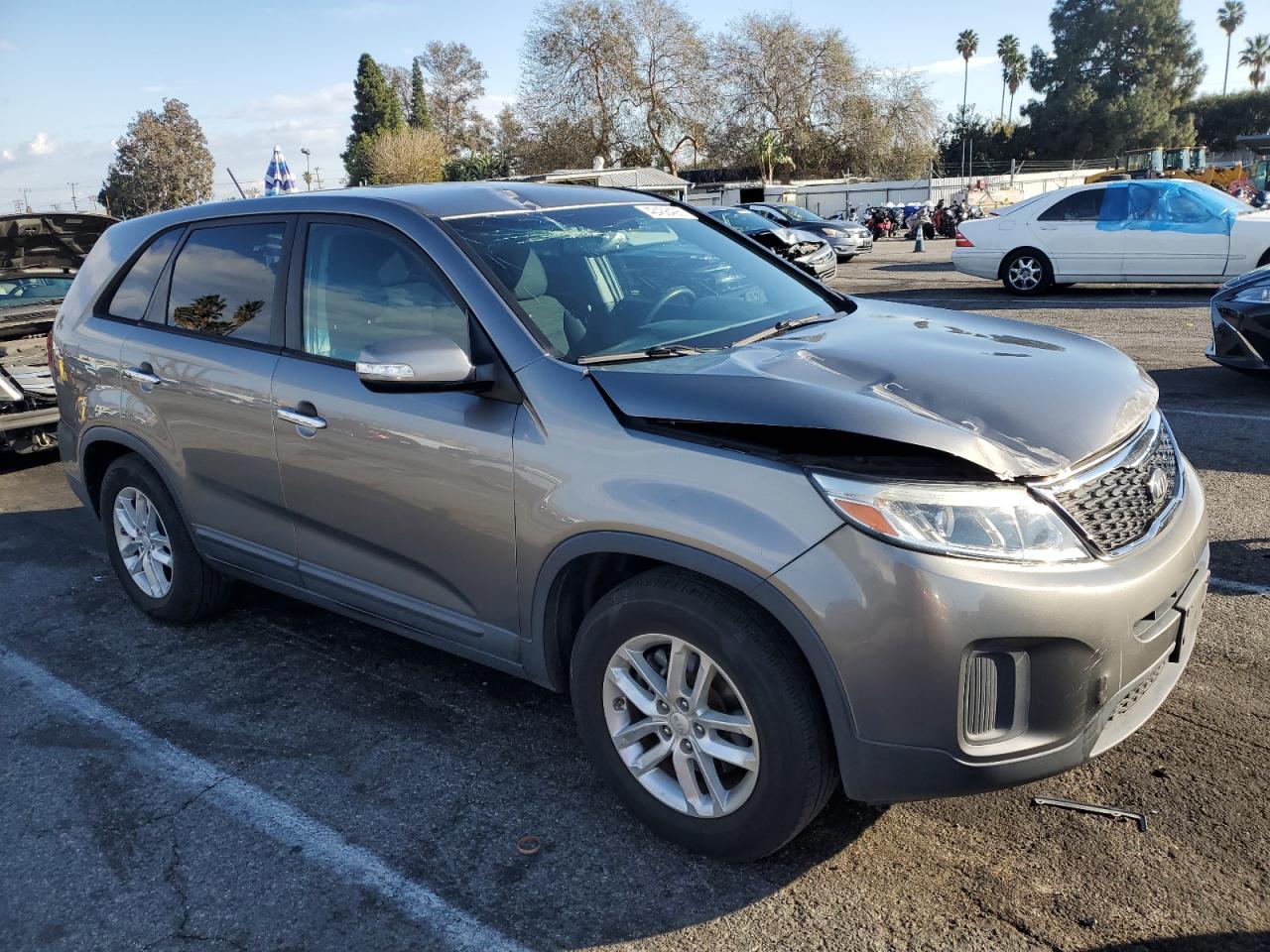 2014 Kia Sorento - Image 4