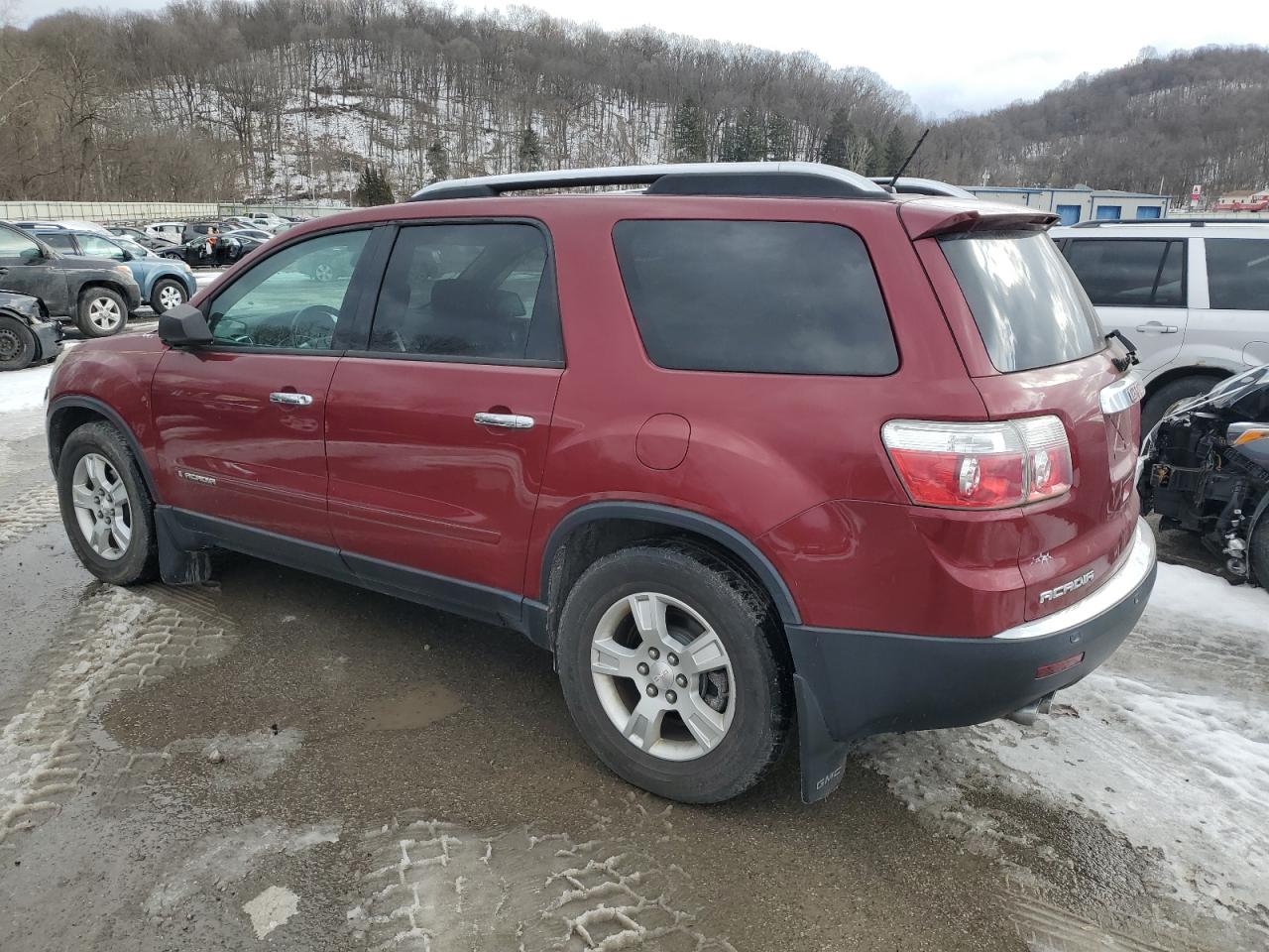2008 GMC Acadia - Image 2