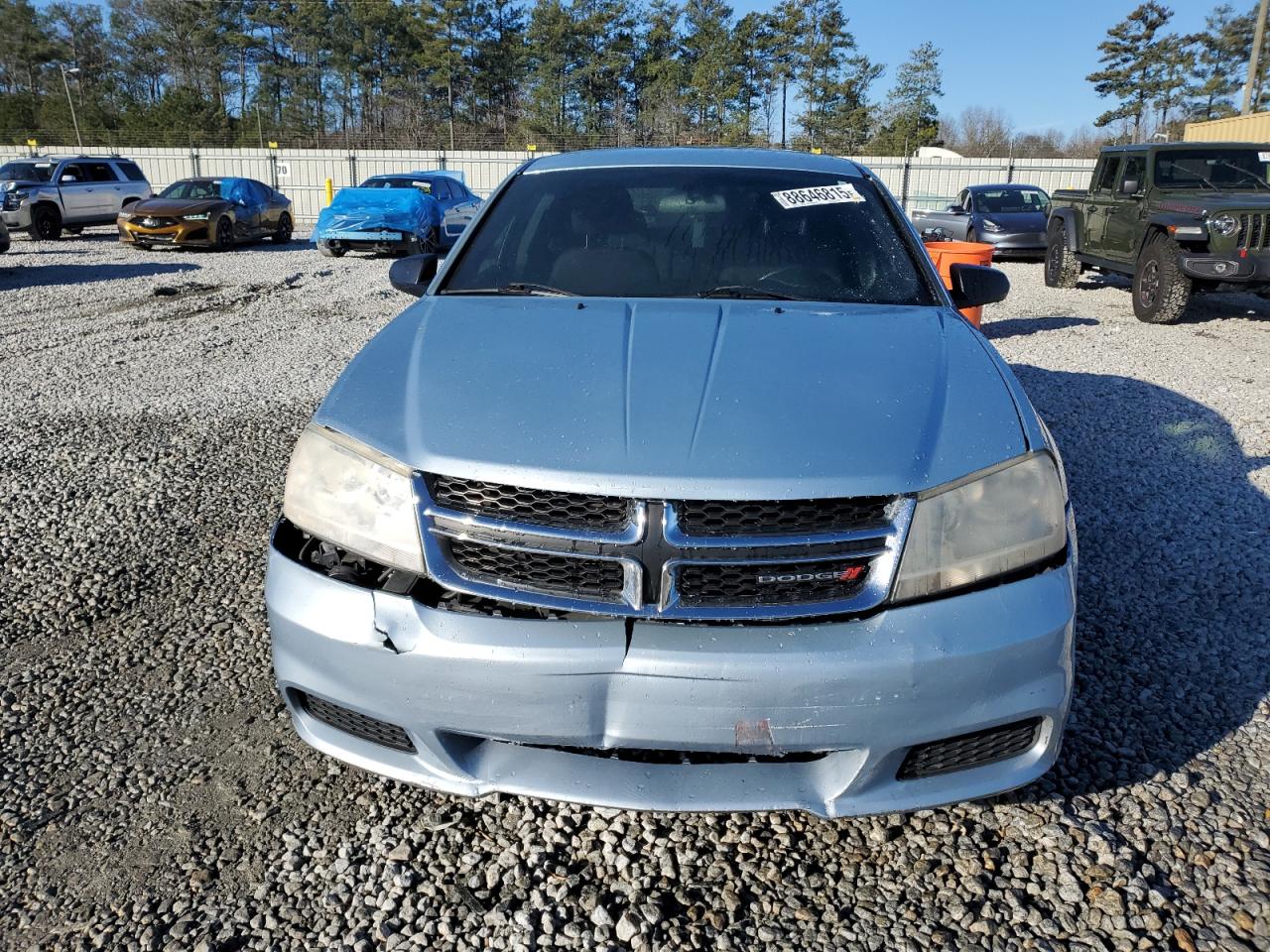 2013 Dodge Avenger - Image 5