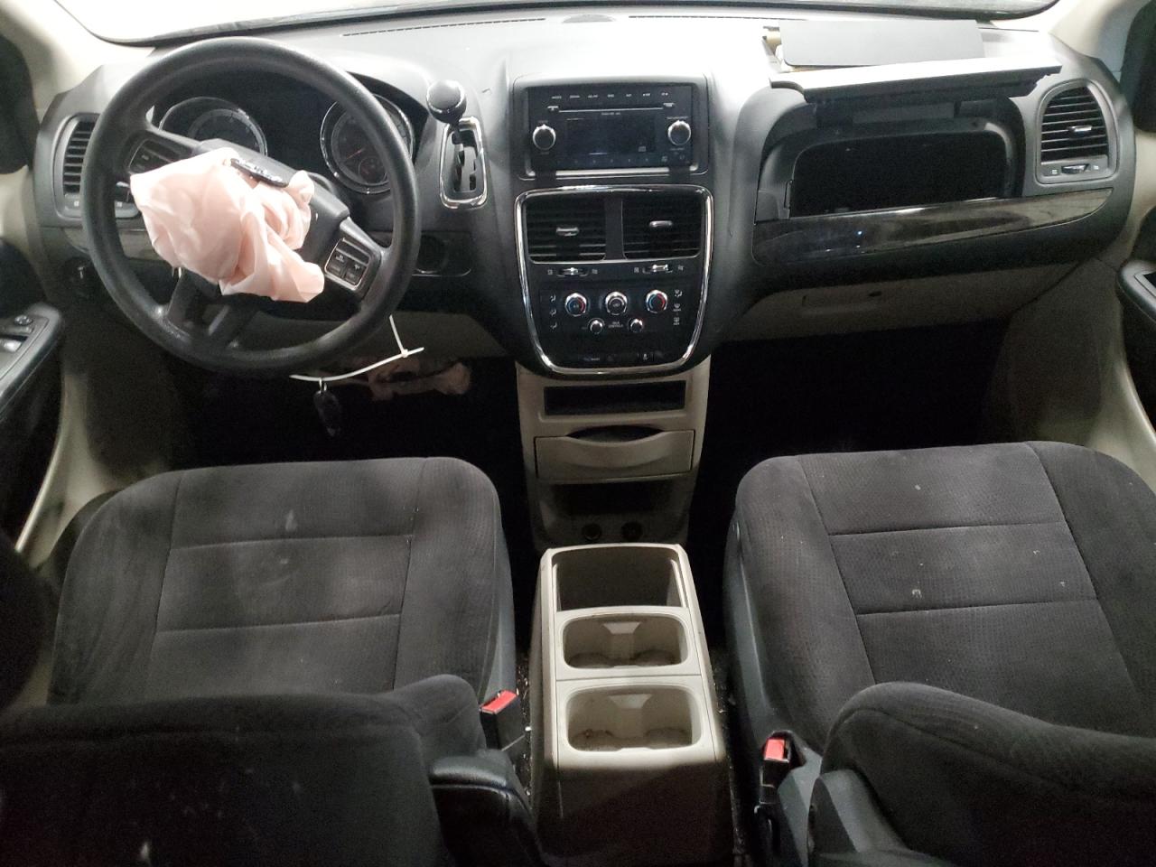 2011 Dodge Caravan - Image 8