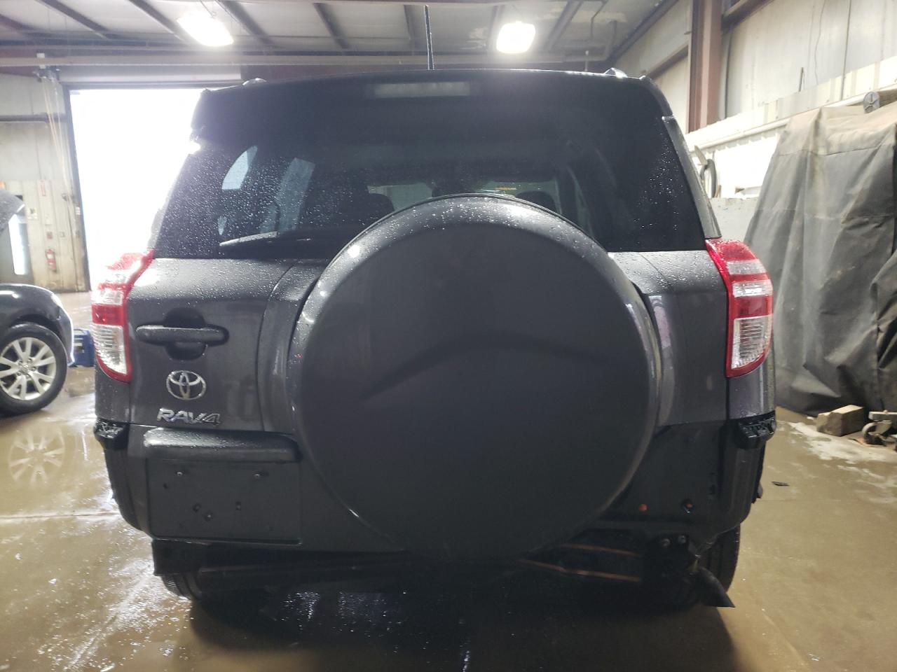 2011 Toyota RAV 4 - Image 6