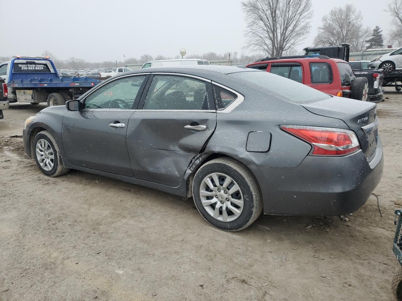 2014 Nissan Altima - Image 2