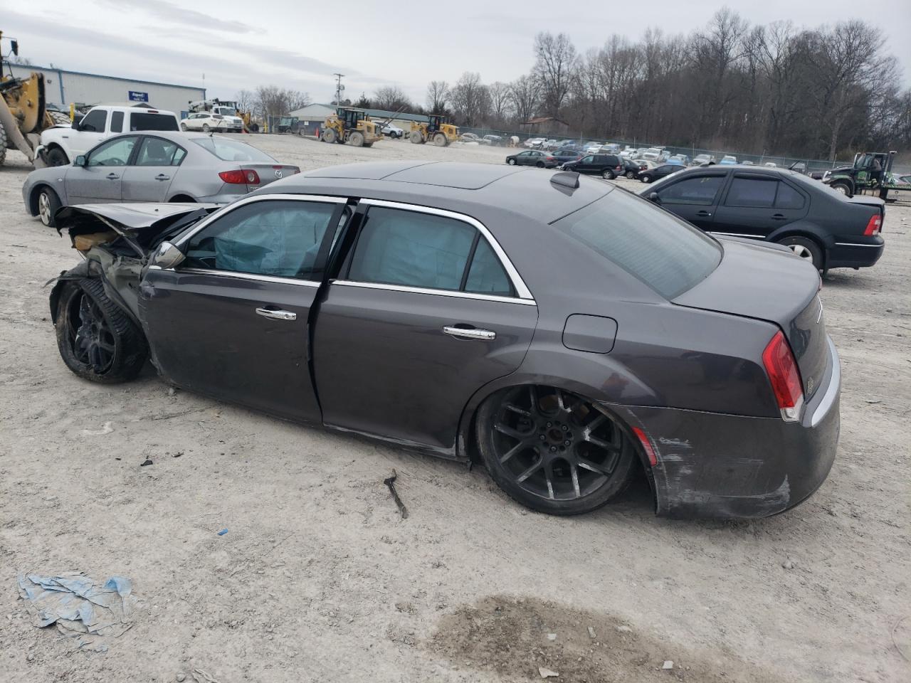 2015 Chrysler 300 - Image 2