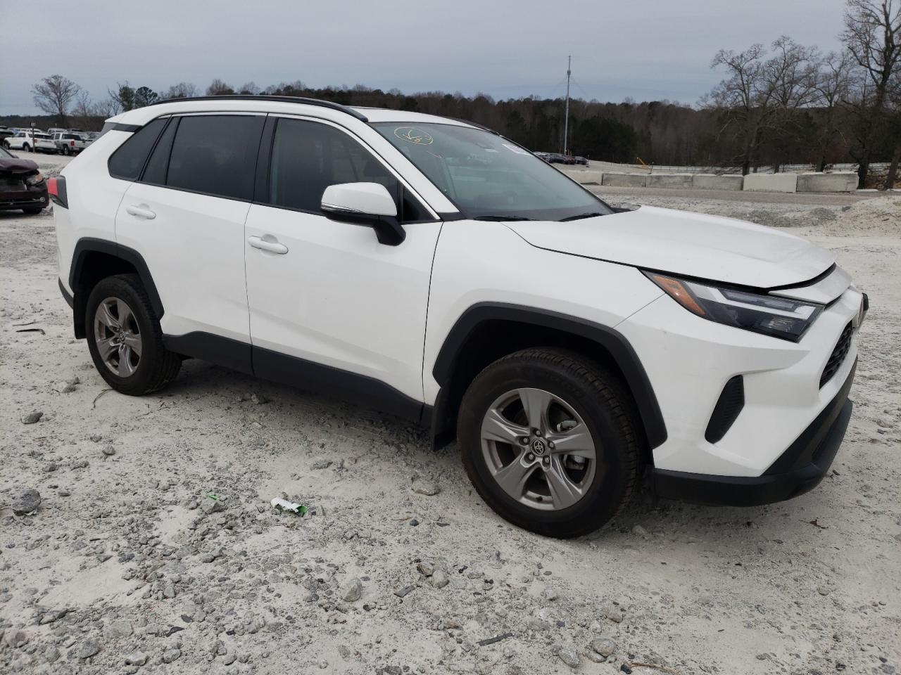 2024 Toyota RAV 4 - Image 4