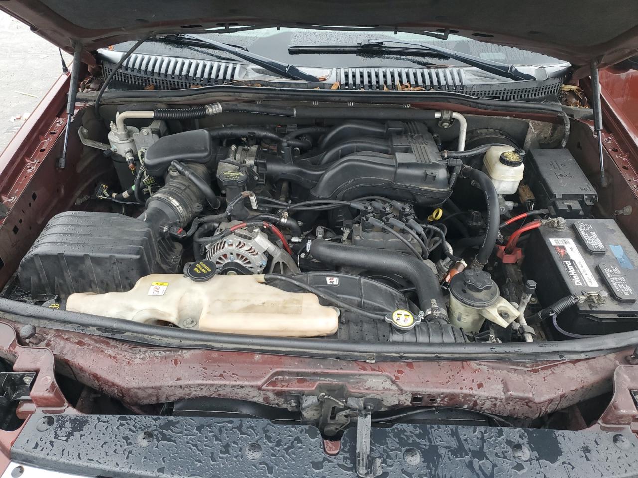 2010 Ford Explorer - Image 11