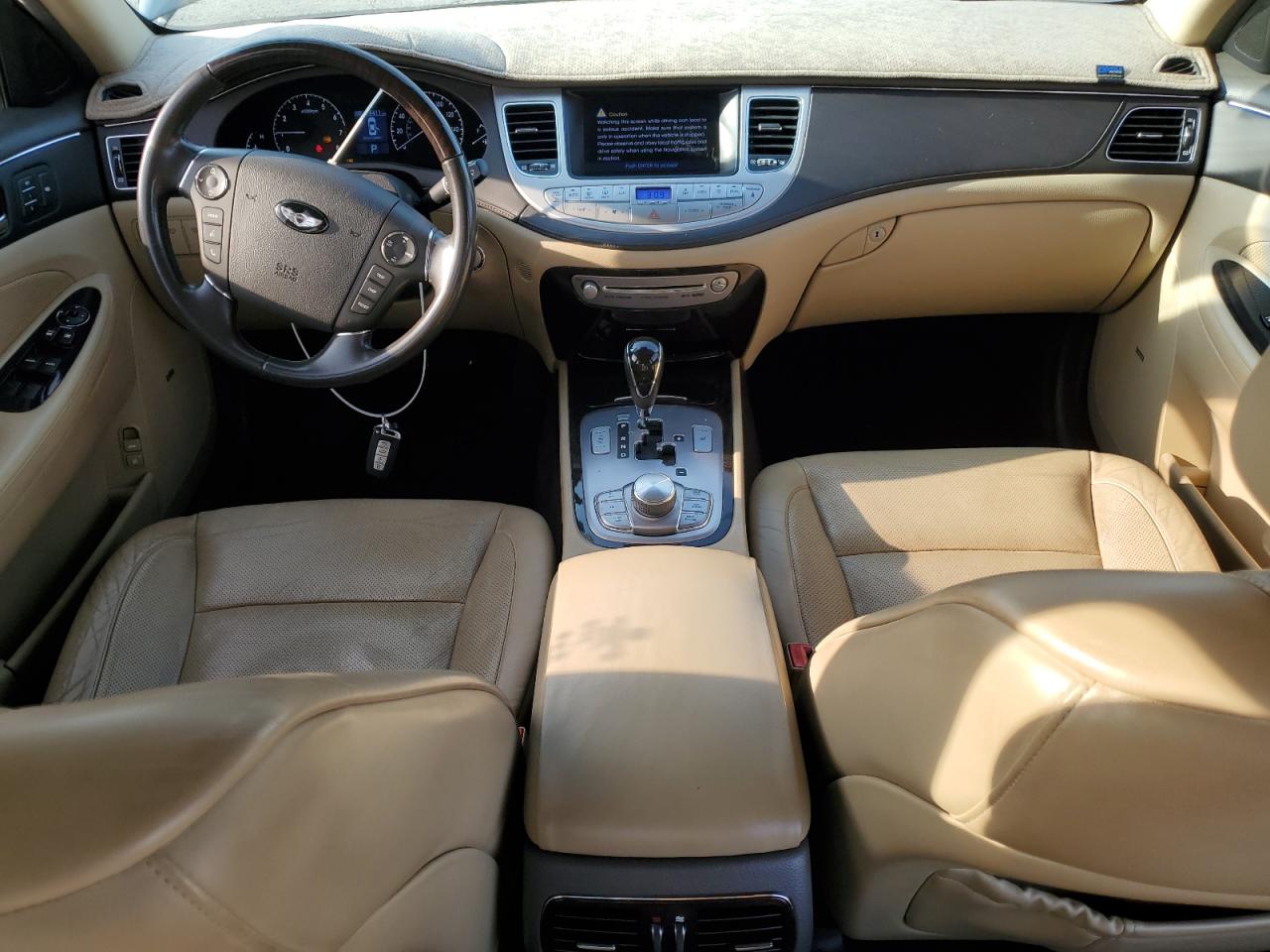 2009 Hyundai Genesis - Image 8