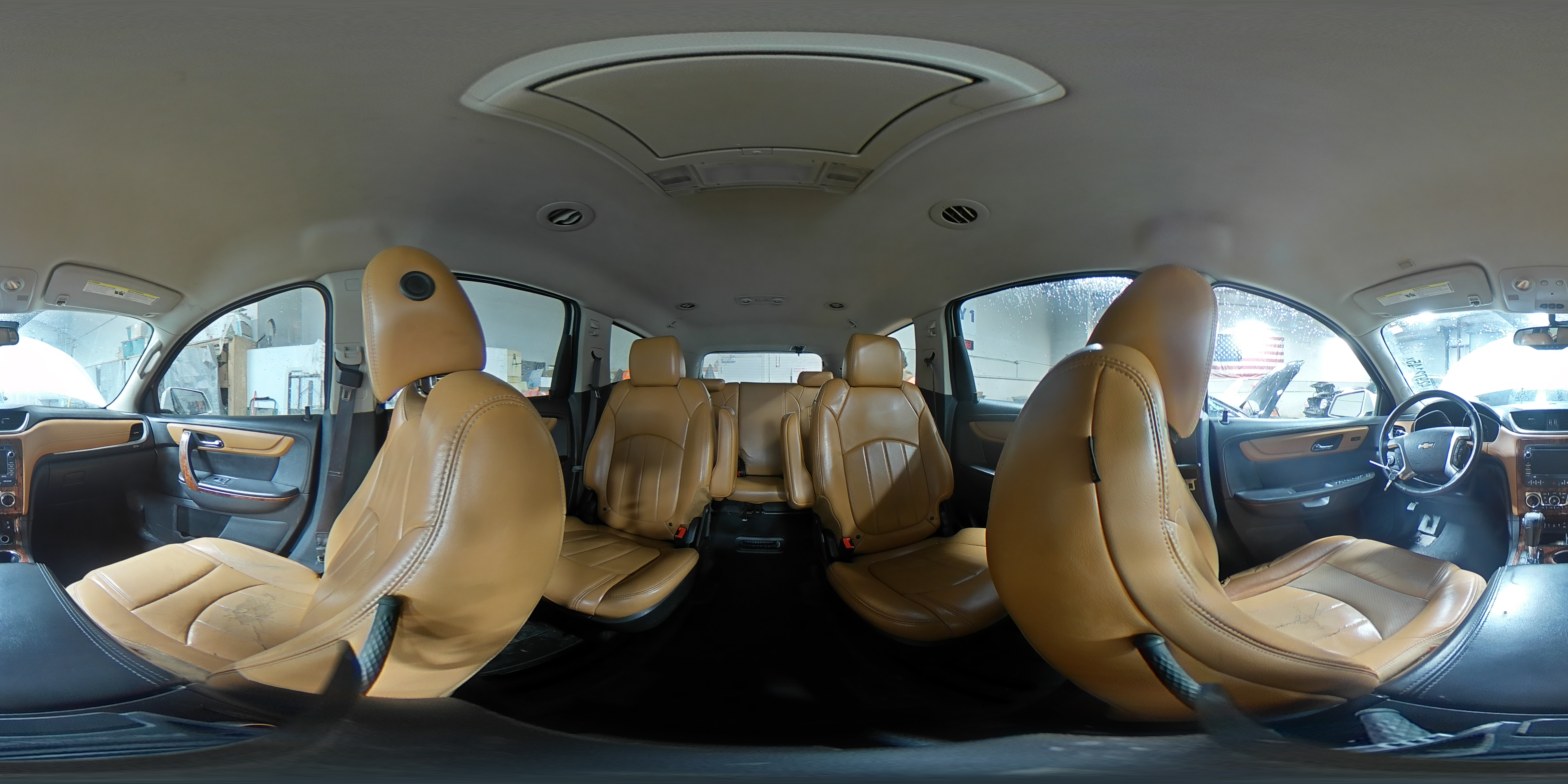 2014 Chevrolet Traverse - Image 15