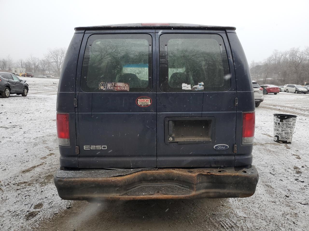 2002 Ford Econoline - Image 6