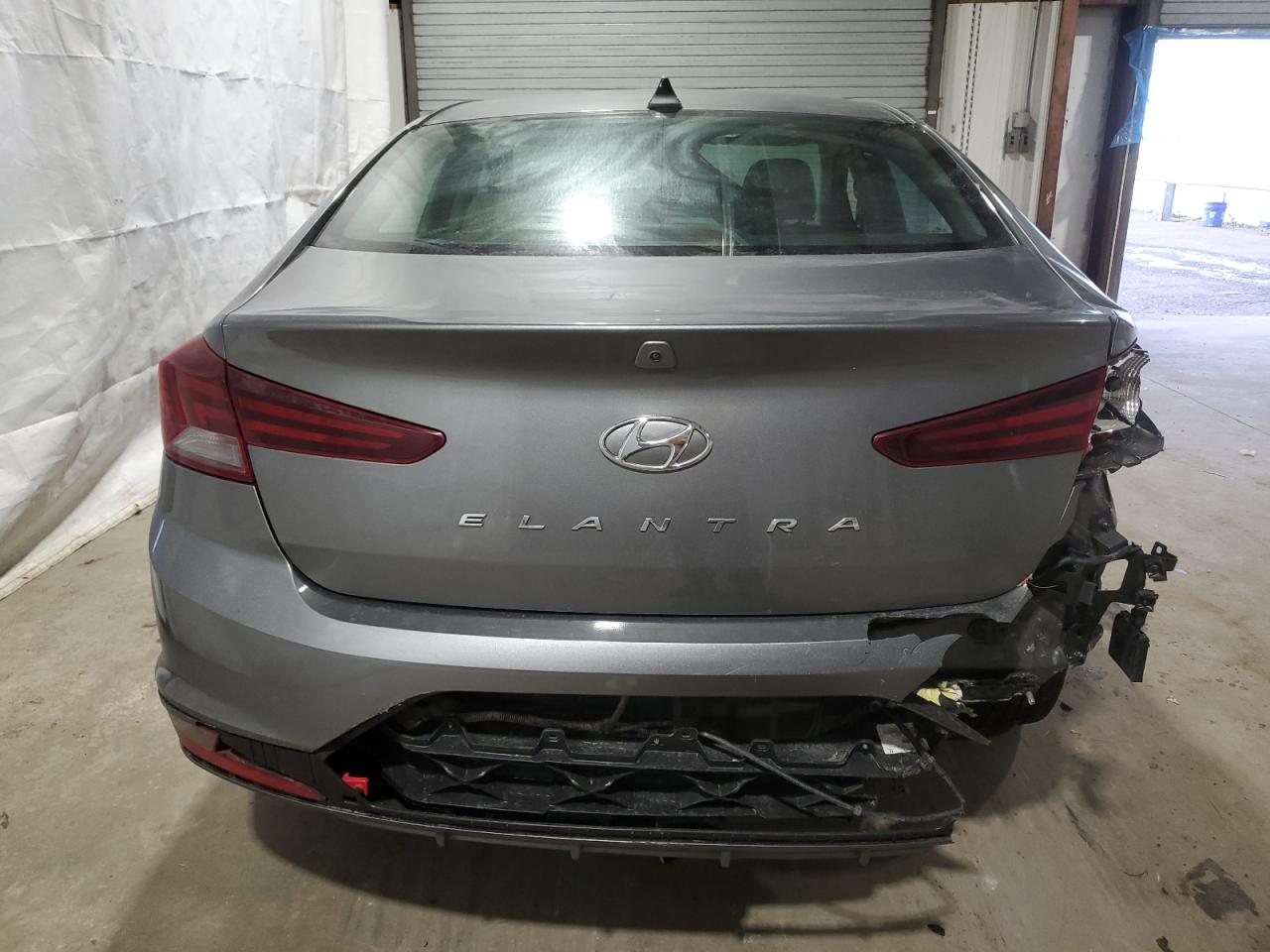 2020 Hyundai Elantra - Image 6