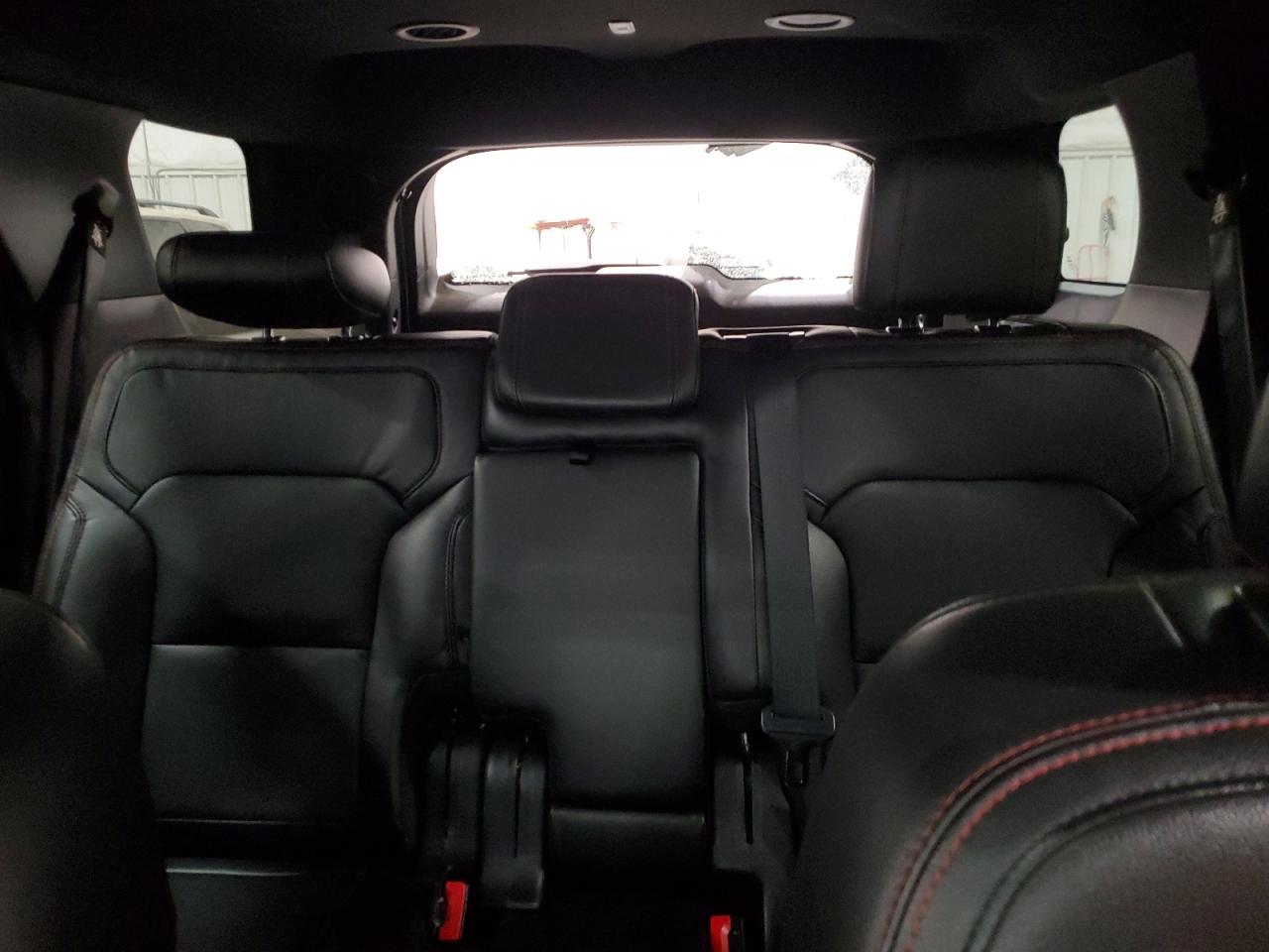 2019 Ford Explorer - Image 10