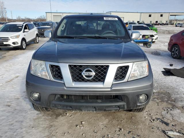  NISSAN FRONTIER 2016 Серый