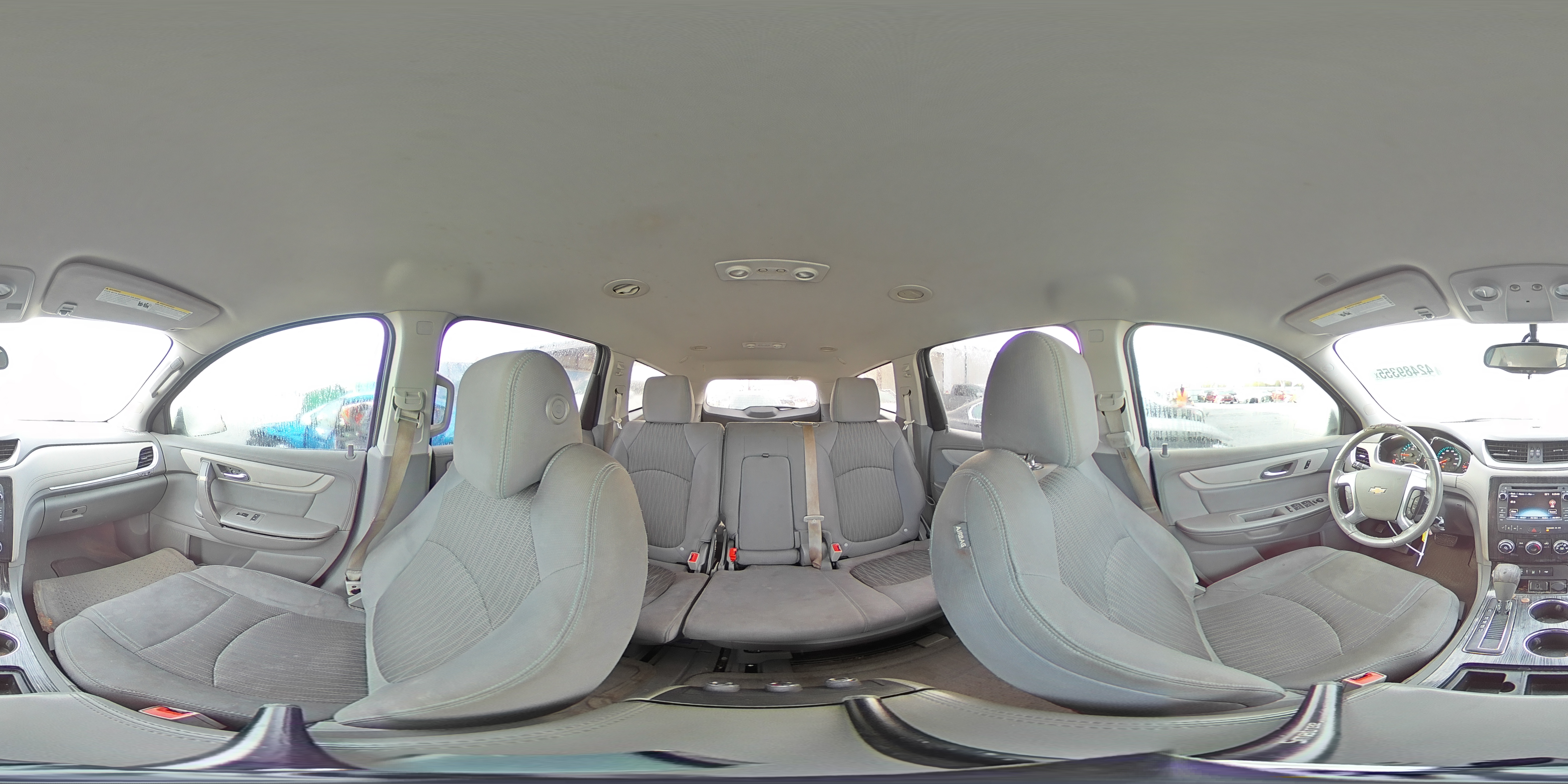 2017 Chevrolet Traverse - Image 15