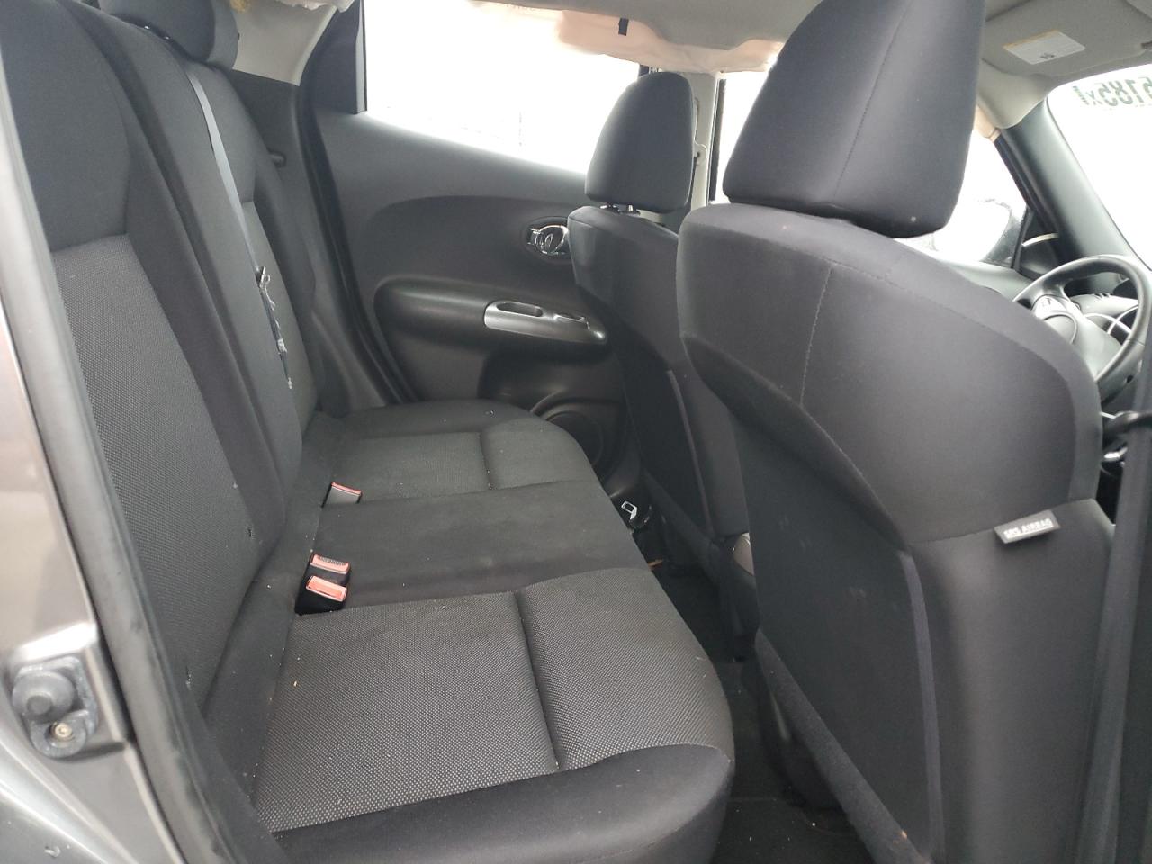 2011 Nissan Juke - Image 10