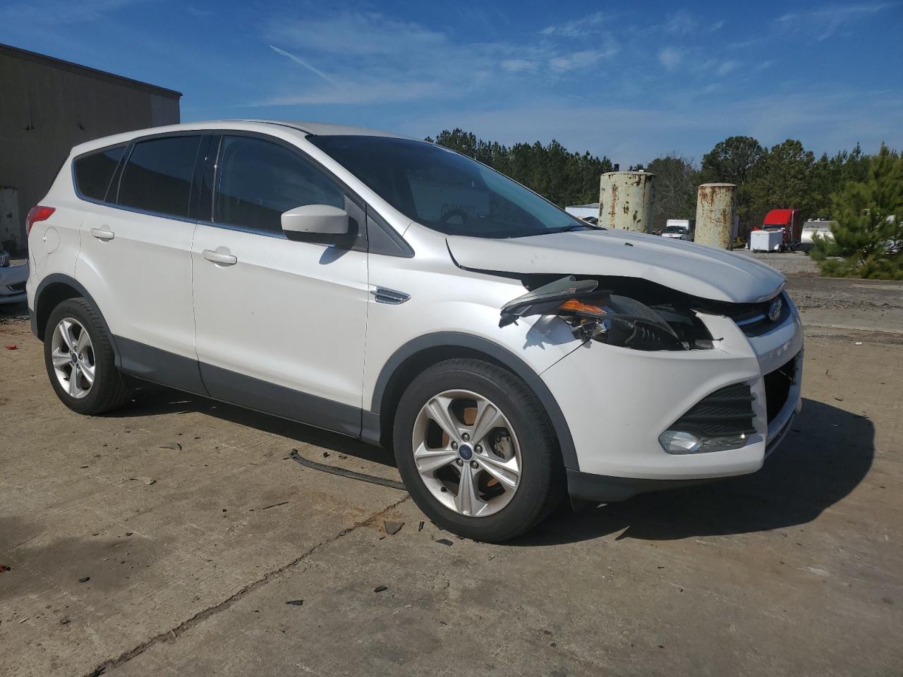 2015 Ford Escape - Image 4
