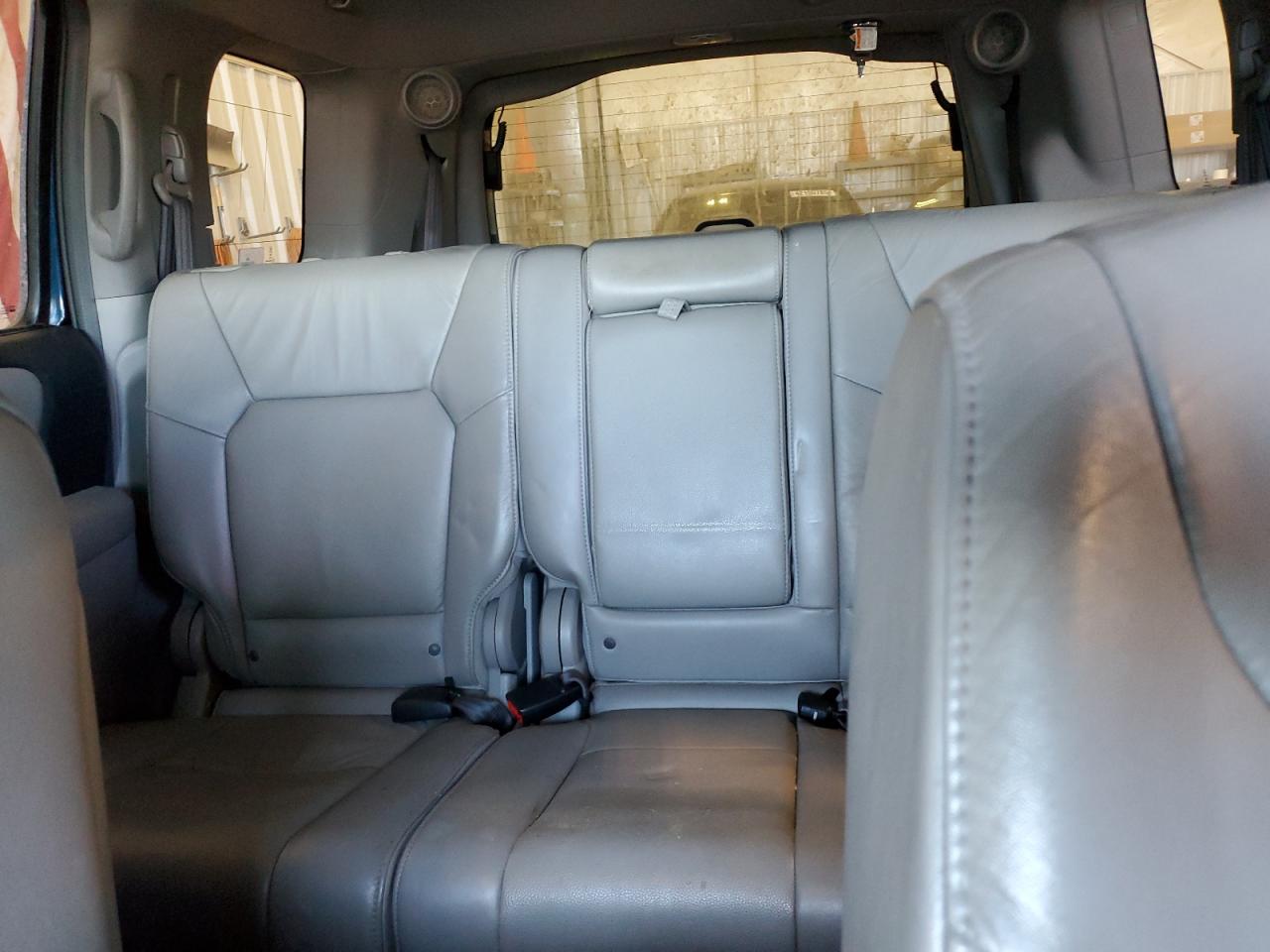 2010 Honda Pilot - Image 10