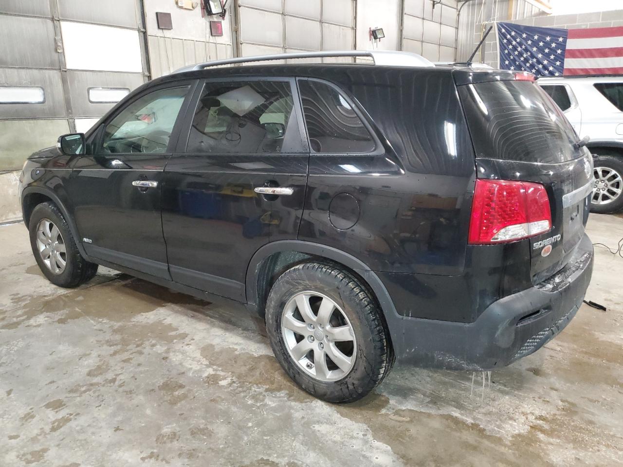 2013 Kia Sorento - Image 2