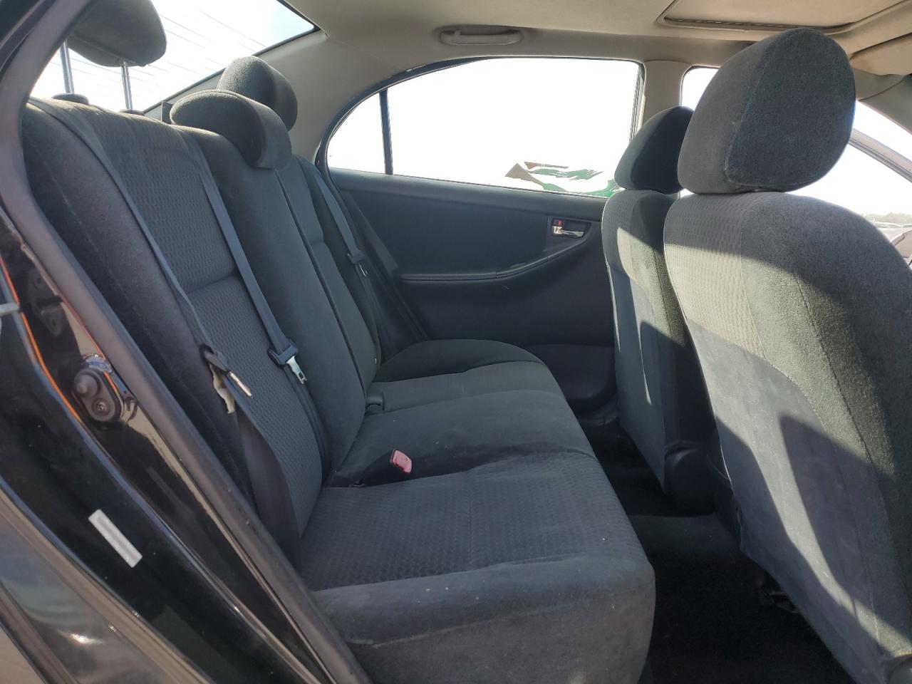 2005 Toyota Corolla - Image 10