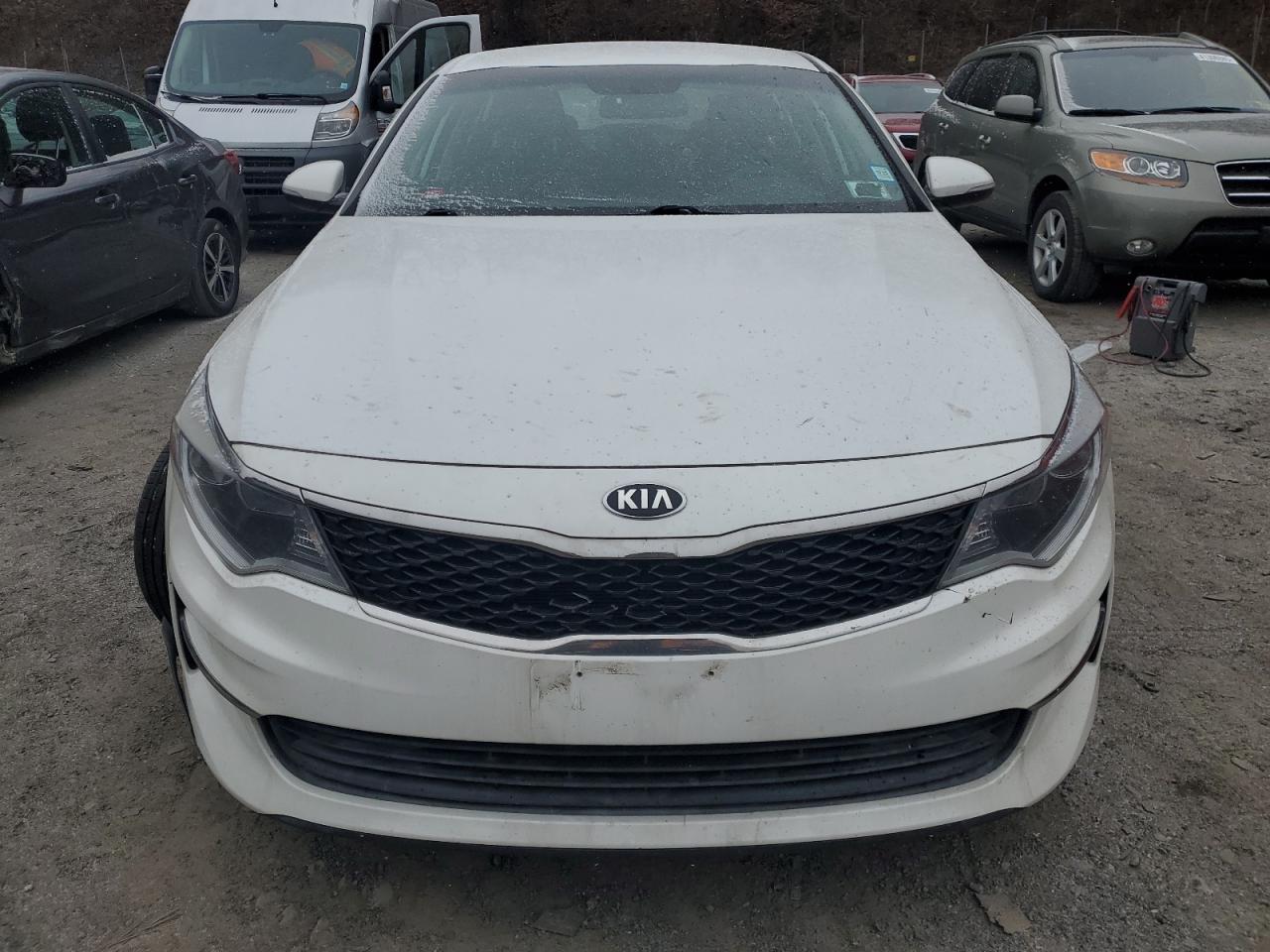 VIN 5XXGT4L31GG083062 2016 KIA OPTIMA no.5