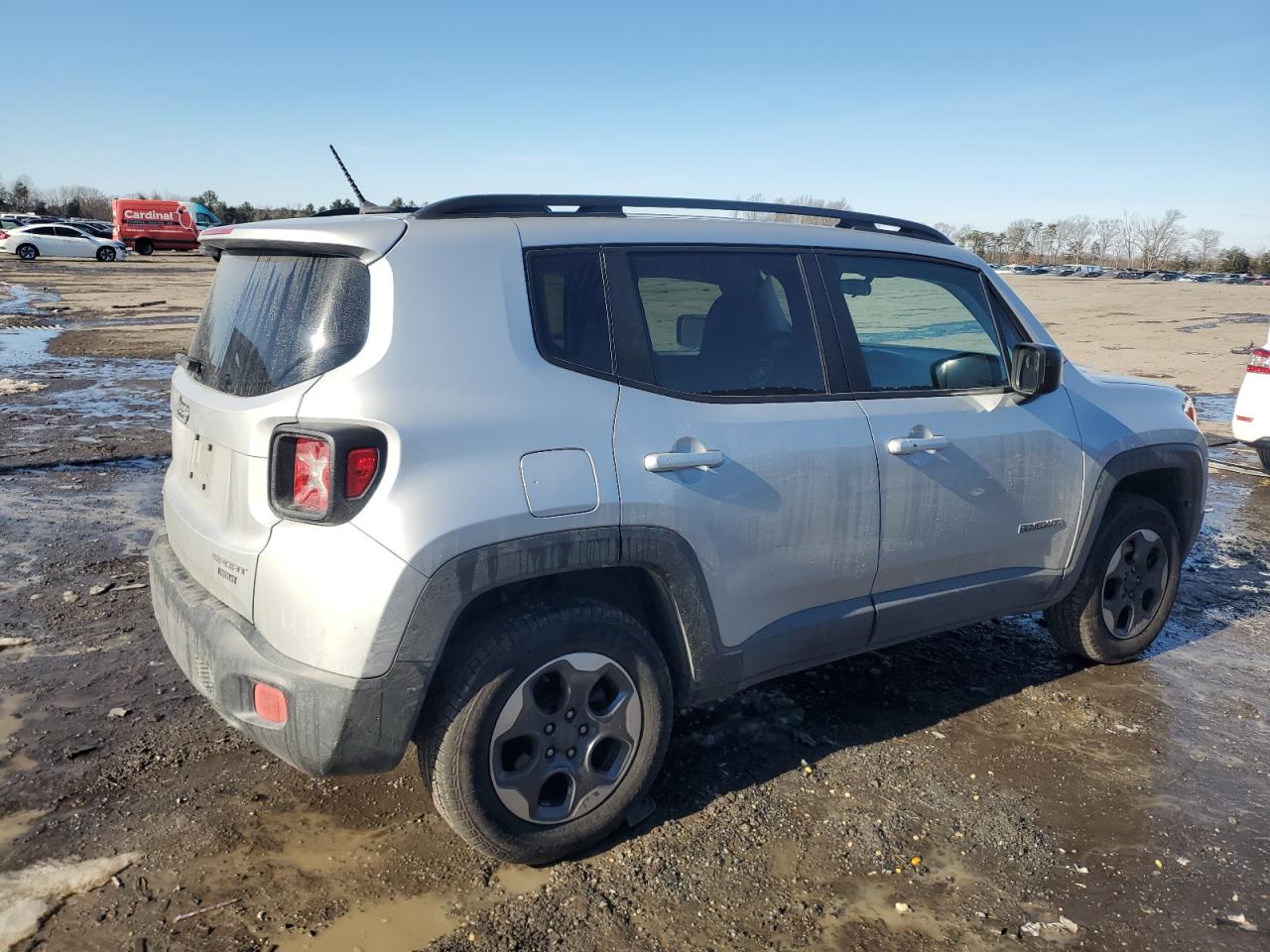 2017 Jeep Renegade - Image 3
