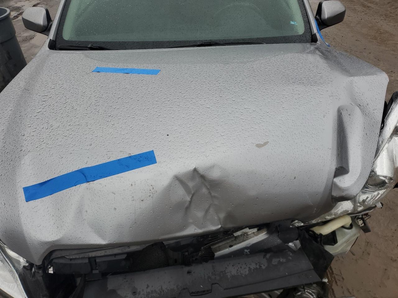 2010 Subaru Outback - Image 12
