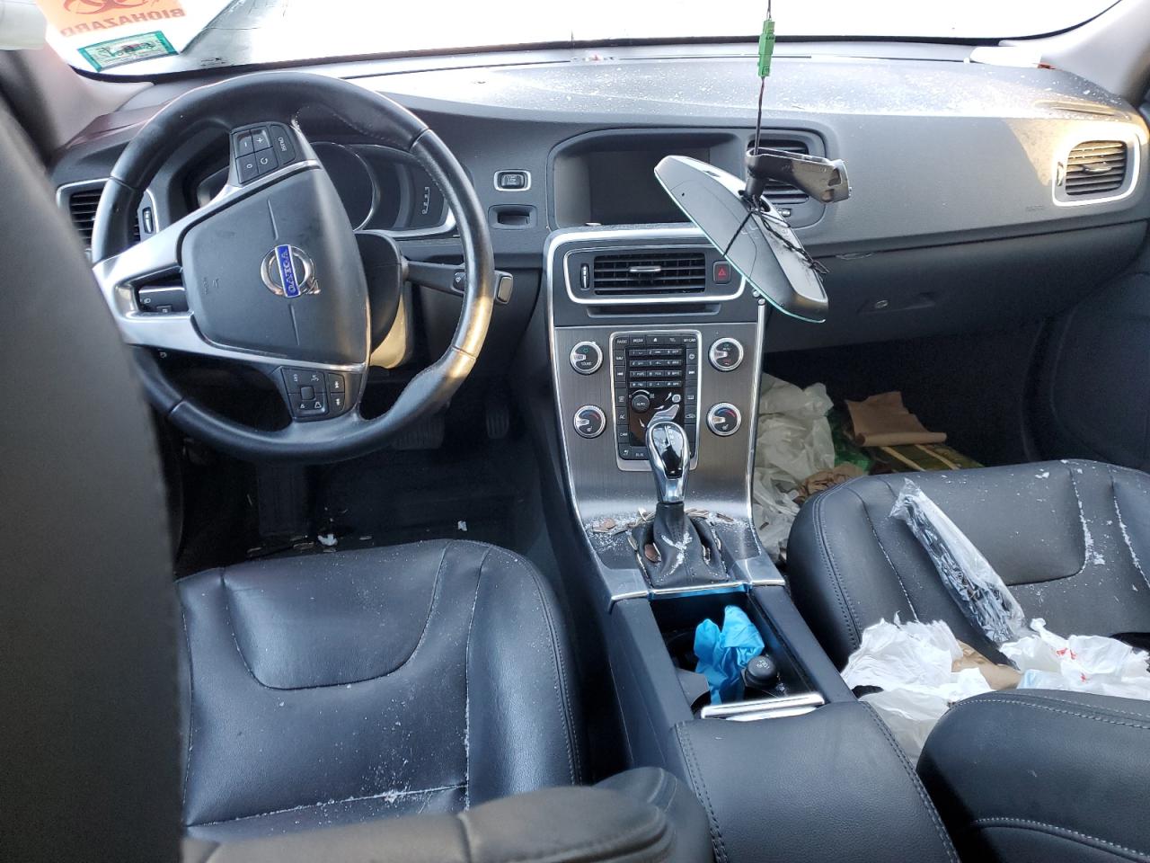 2016 Volvo S60 - Image 8
