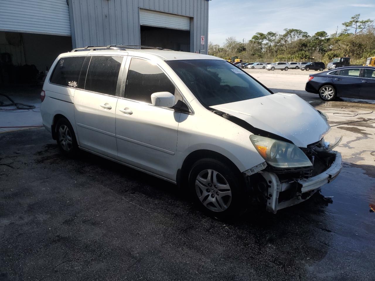 2005 Honda Odyssey - Image 4
