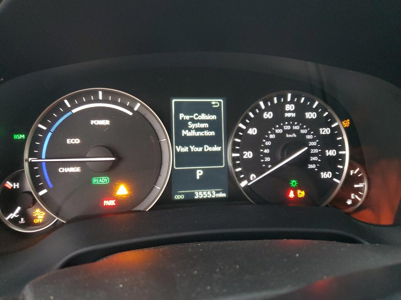 2022 Lexus RX - Image 9