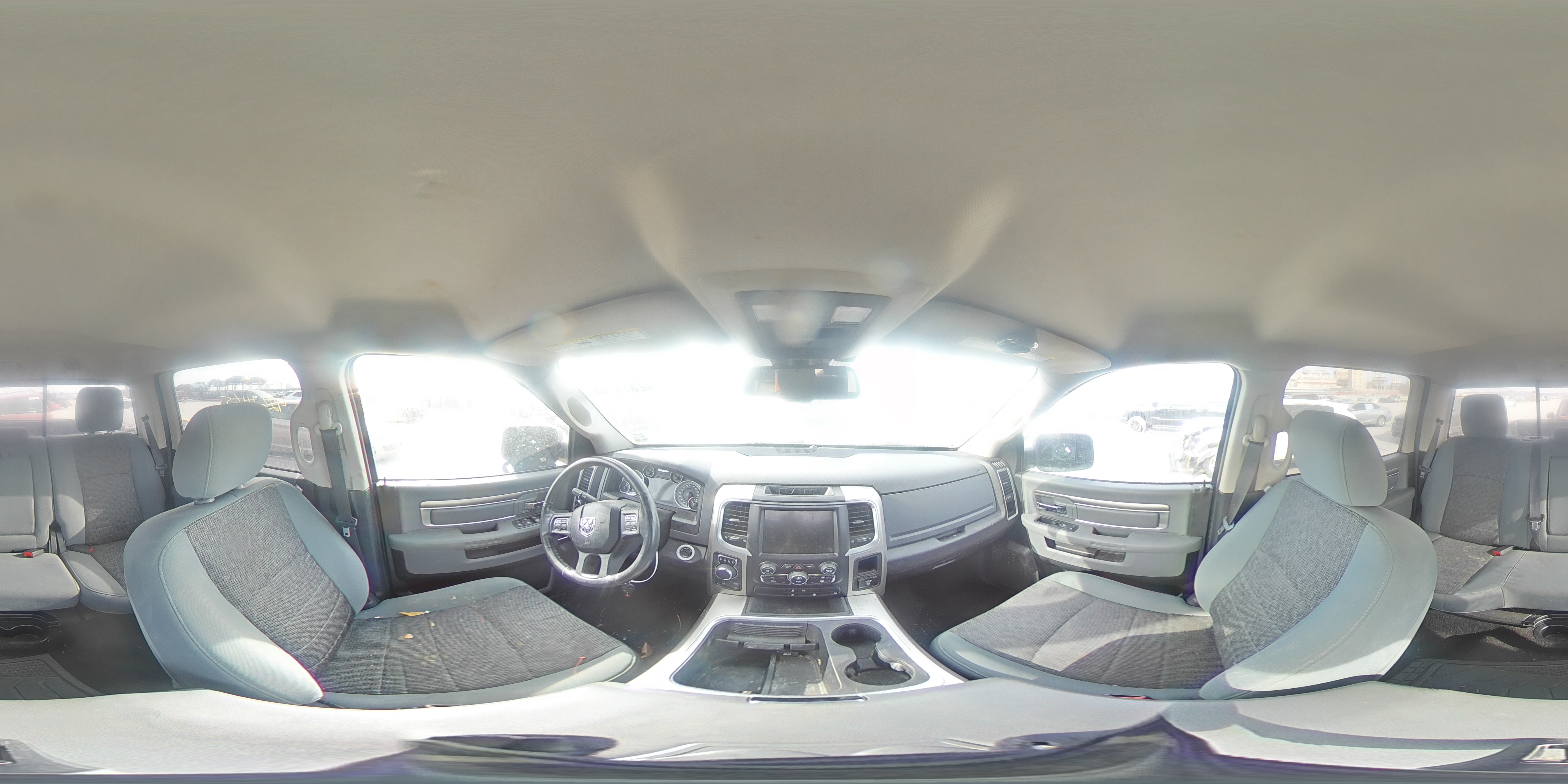 2015 RAM 1500 - Image 12