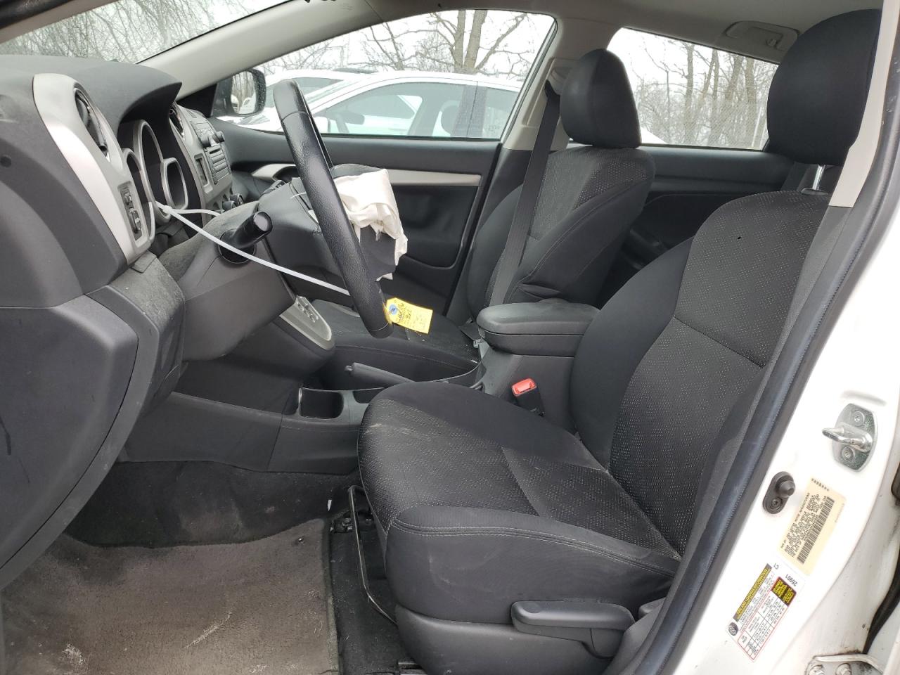 2010 Pontiac Vibe VIN: 5Y2SM6E00AZ420685 Lot: 42993035