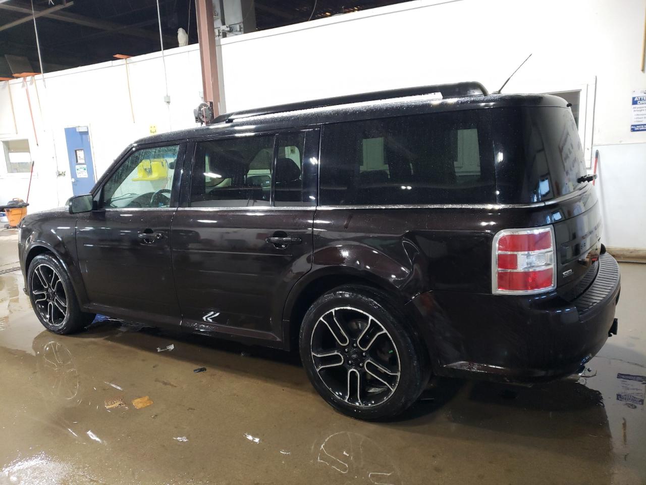 2014 Ford Flex - Image 2