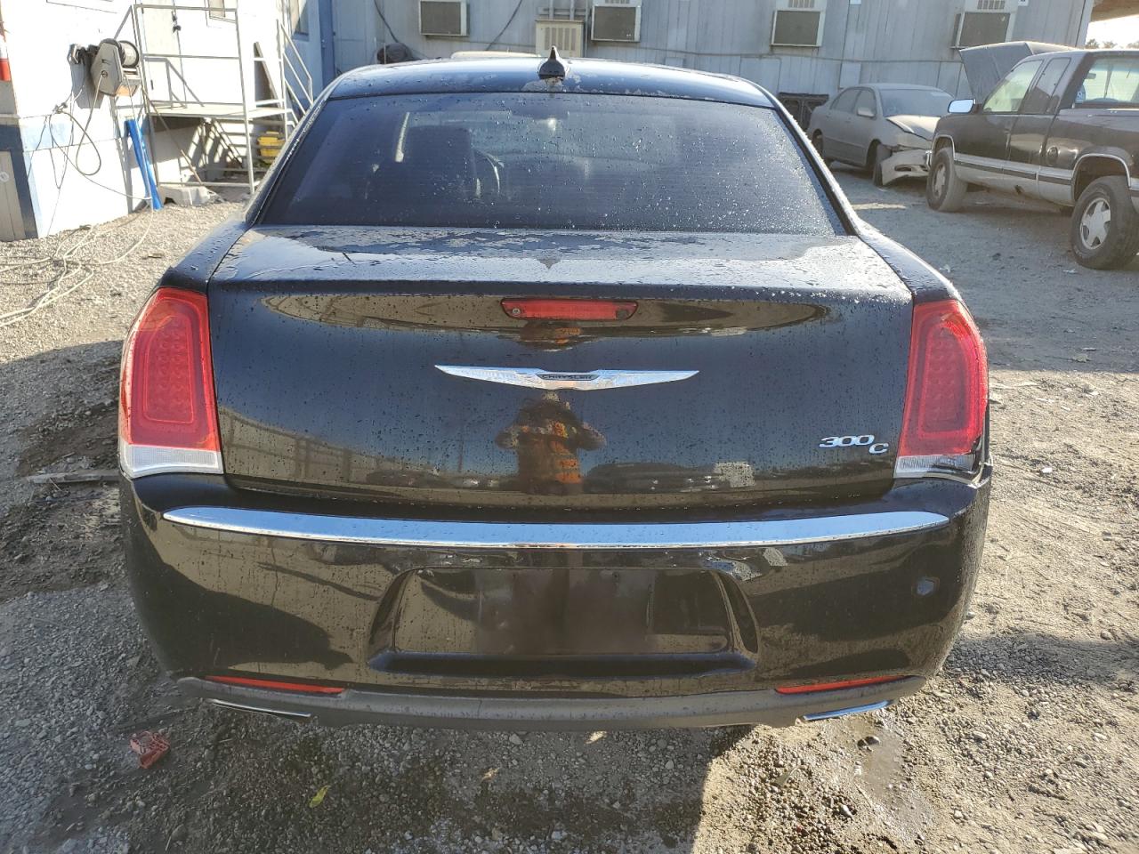 2016 Chrysler 300 - Image 6