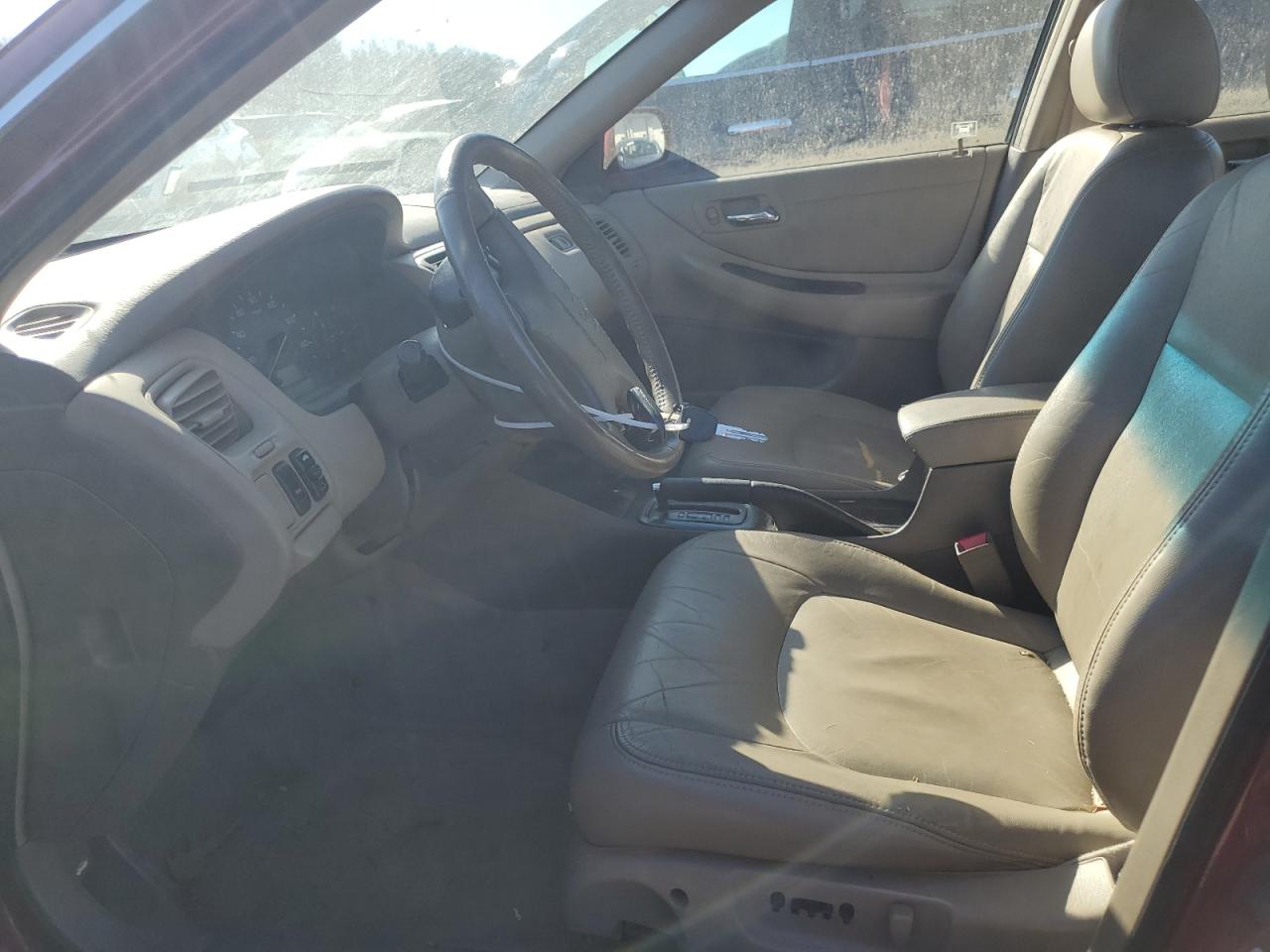 2002 Honda Accord - Image 7