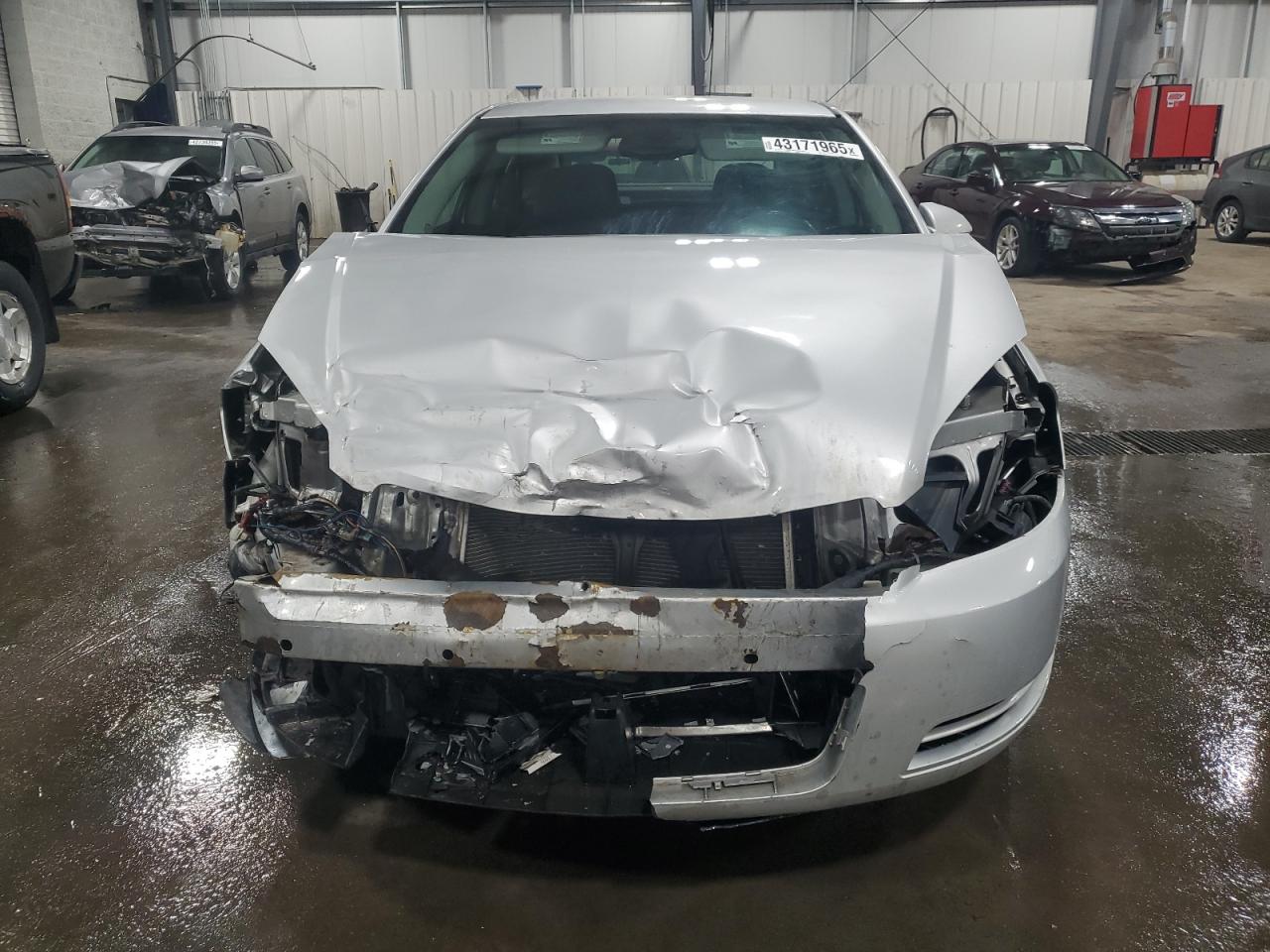 2014 Chevrolet Impala - Image 5