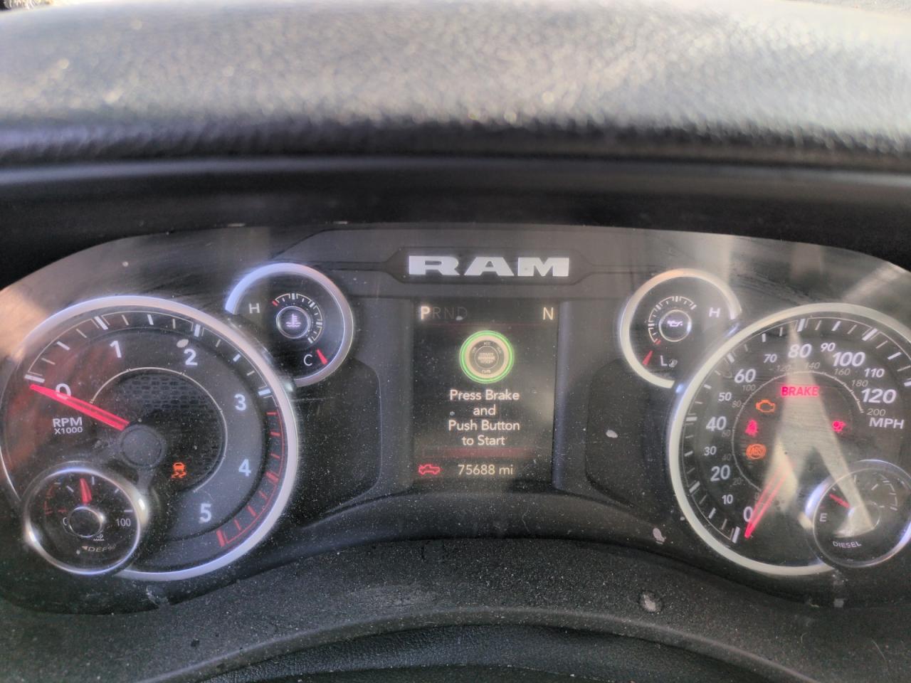 2022 RAM 2500 - Image 9